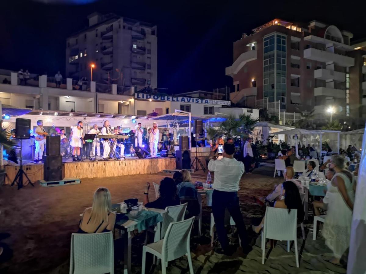 Incantevole Casa Sul Mare Vicino A Roma Nettuno Buitenkant foto