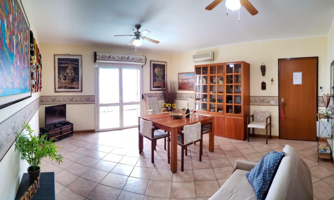 Incantevole Casa Sul Mare Vicino A Roma Nettuno Buitenkant foto