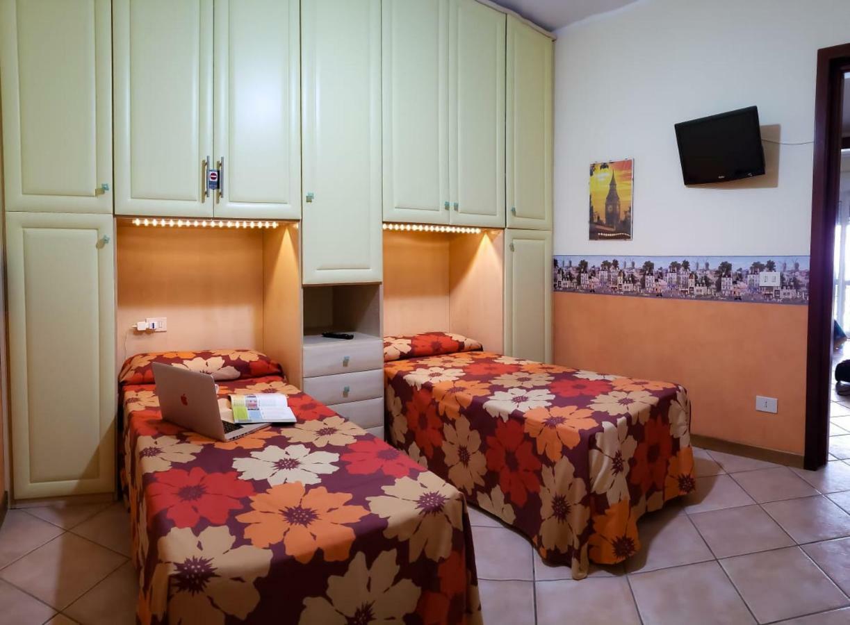 Incantevole Casa Sul Mare Vicino A Roma Nettuno Buitenkant foto