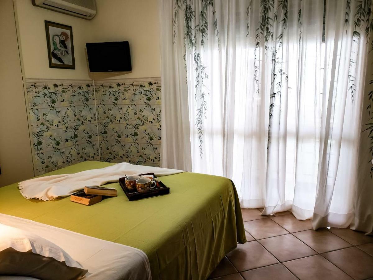 Incantevole Casa Sul Mare Vicino A Roma Nettuno Buitenkant foto
